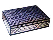 Bidri box