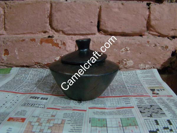 different-shpe-pot