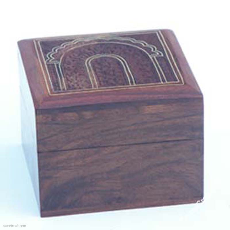 brass-inlaid-box-wood-aac09