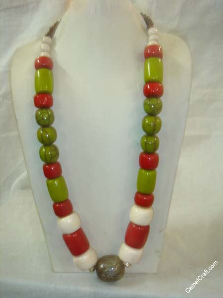 green-white-red