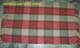 Red checks Dari